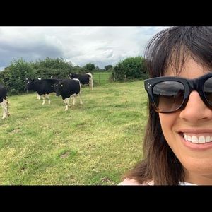 Meet your Posher, Elizabeth